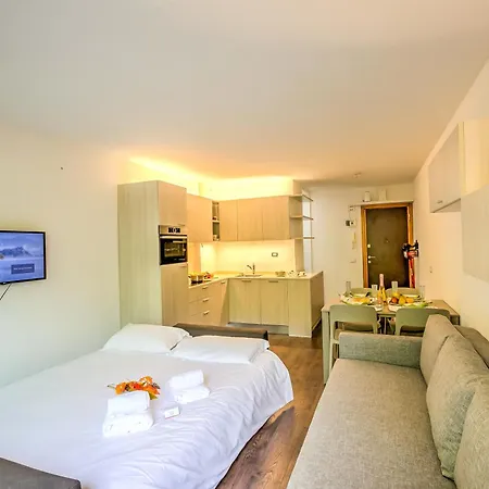 Apartment La Finestra Sulle Piste - Happy Cesana Torinese
