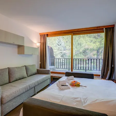 Apartment La Finestra Sulle Piste - Happy *