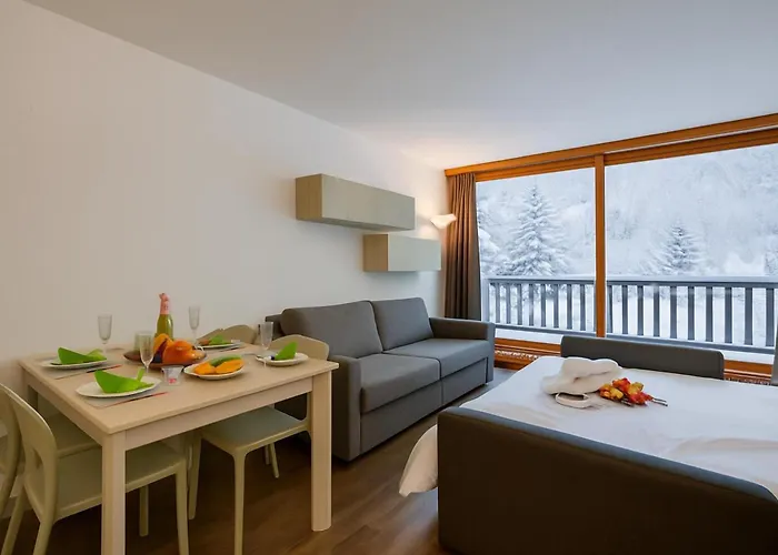 Apartment La Finestra Sulle Piste - Happy Cesana Torinese